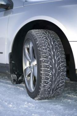 ГИБДД советует водителям переходить на зимние шины